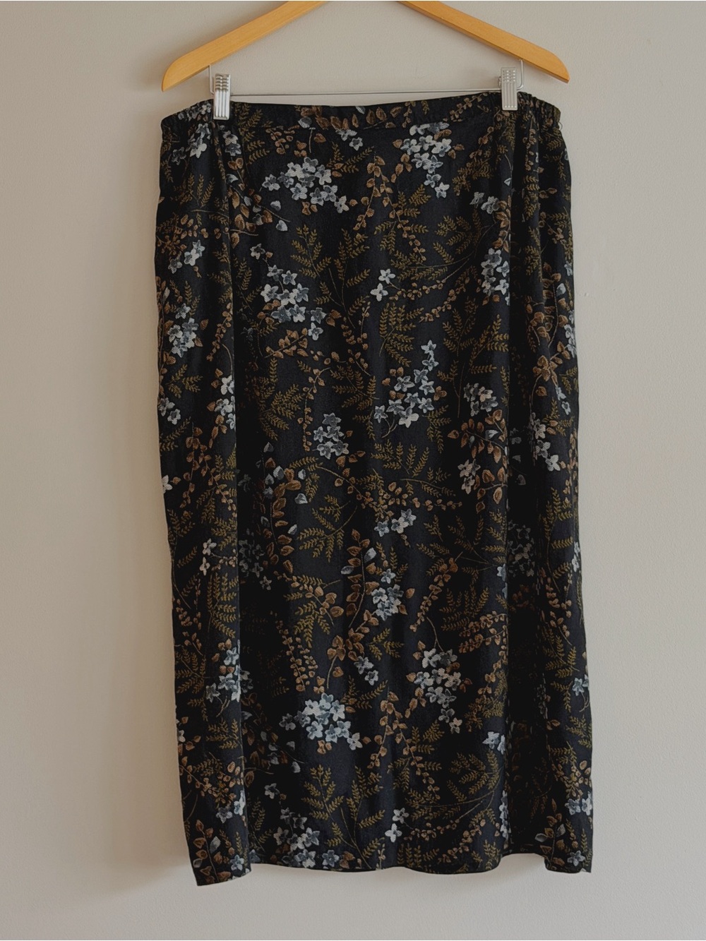 Vintage Black Floral Midi Skirt - Floral Print Women's Skirt